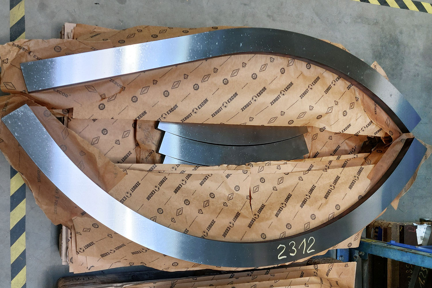 Bild von wasserstrahlgeschnittenem Teil